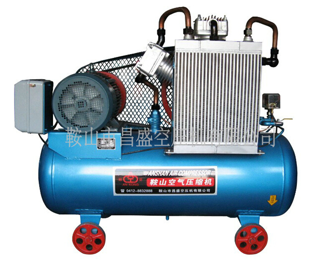 【噴漆無油空壓機(jī)】換油的小竅門。